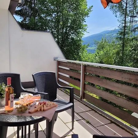 Sunrise Apartment *